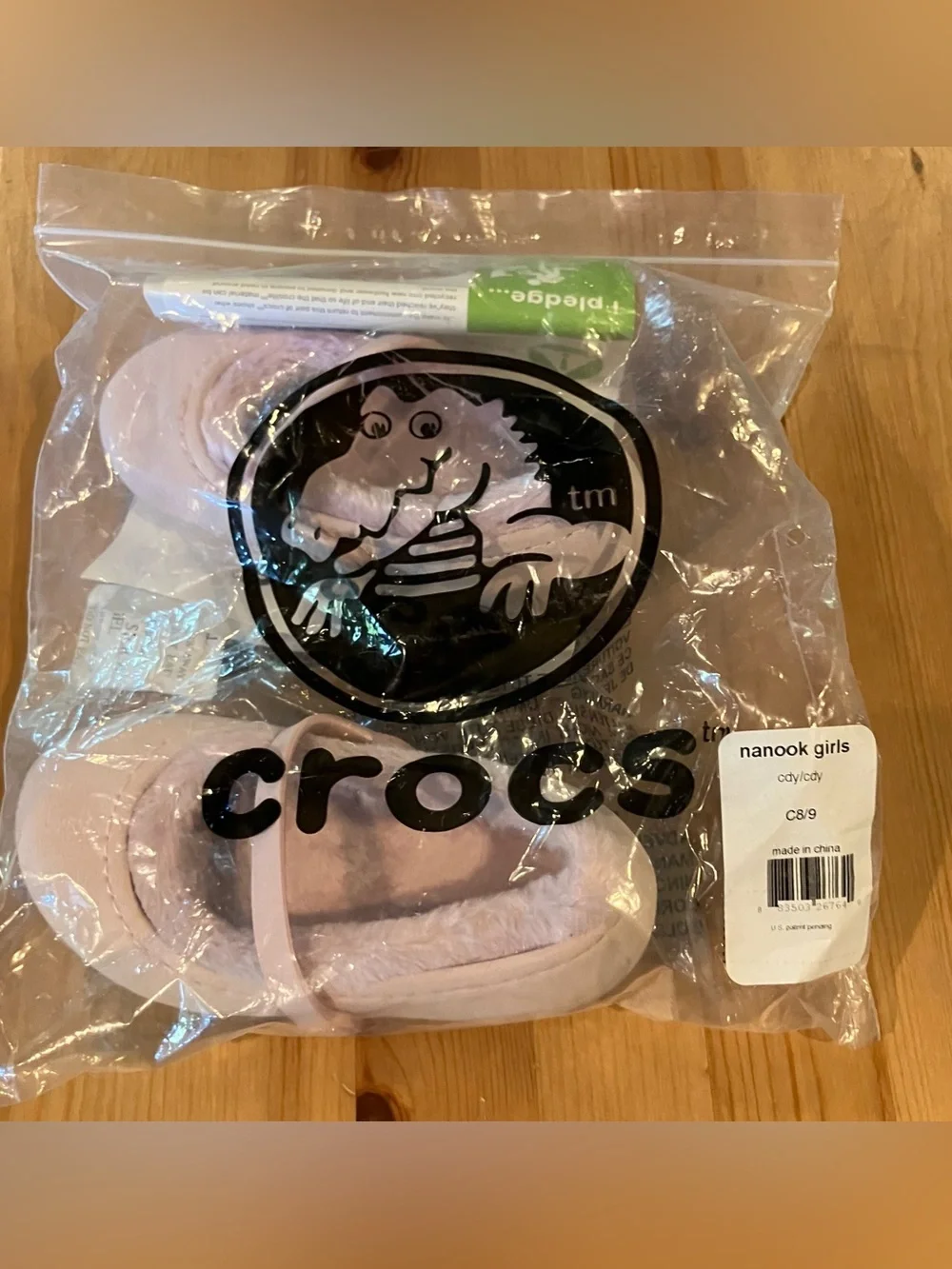 NEW CROCS Nanook Kids Pink Faux-Fur Ballet Prima Slip On Sz C8/9